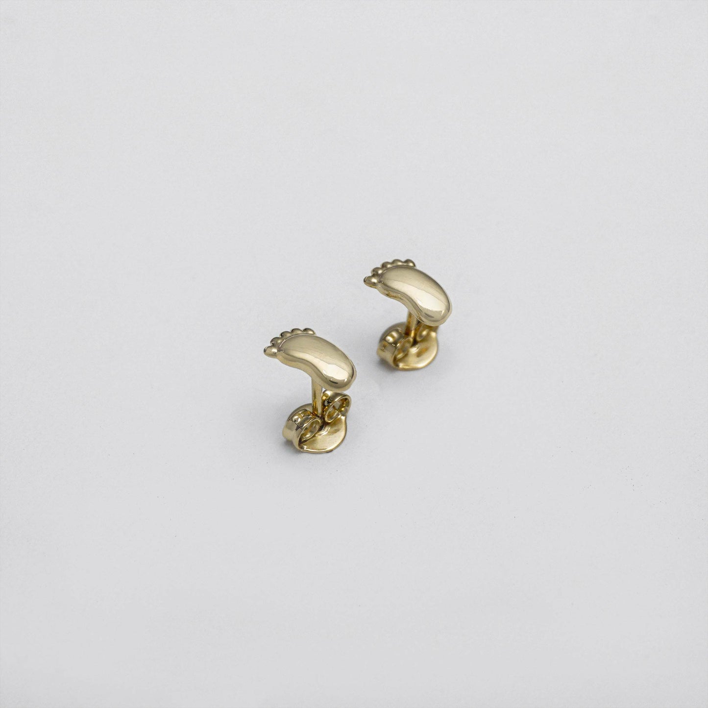 Arete Baby Feet