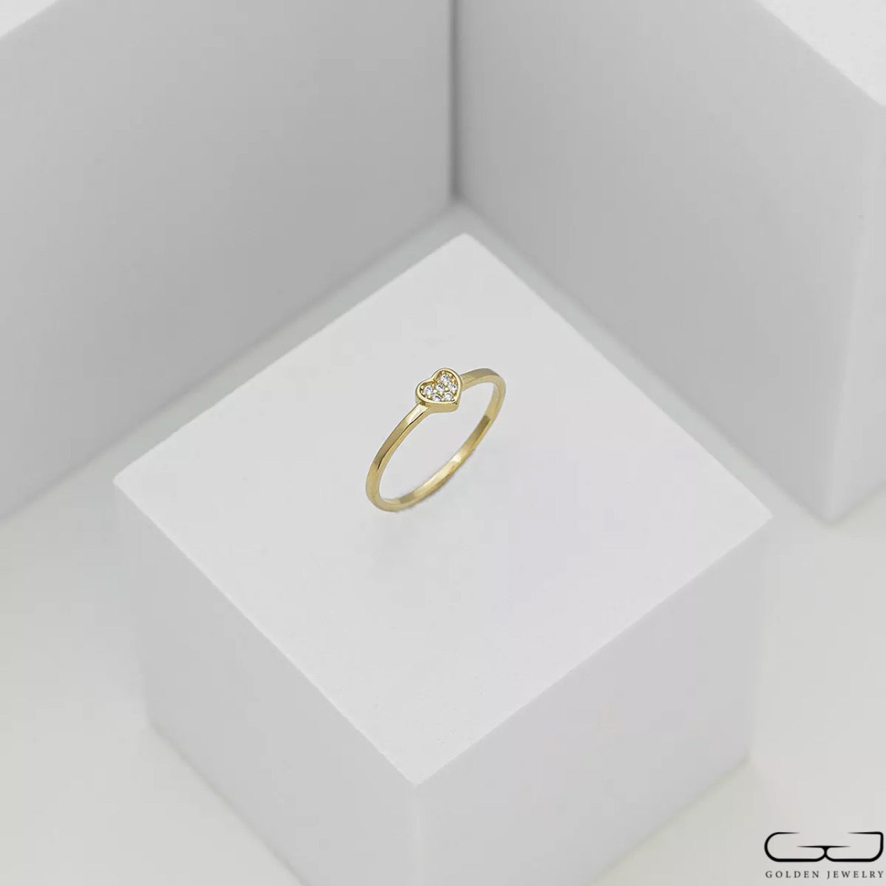 Anillo Corazón Circonias